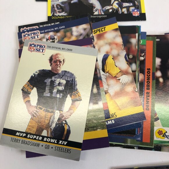 Lot of 116 Football Cards 1995 Topps 1991 NFL Pro Set 1992 Upper Deck - Picture 6 of 12